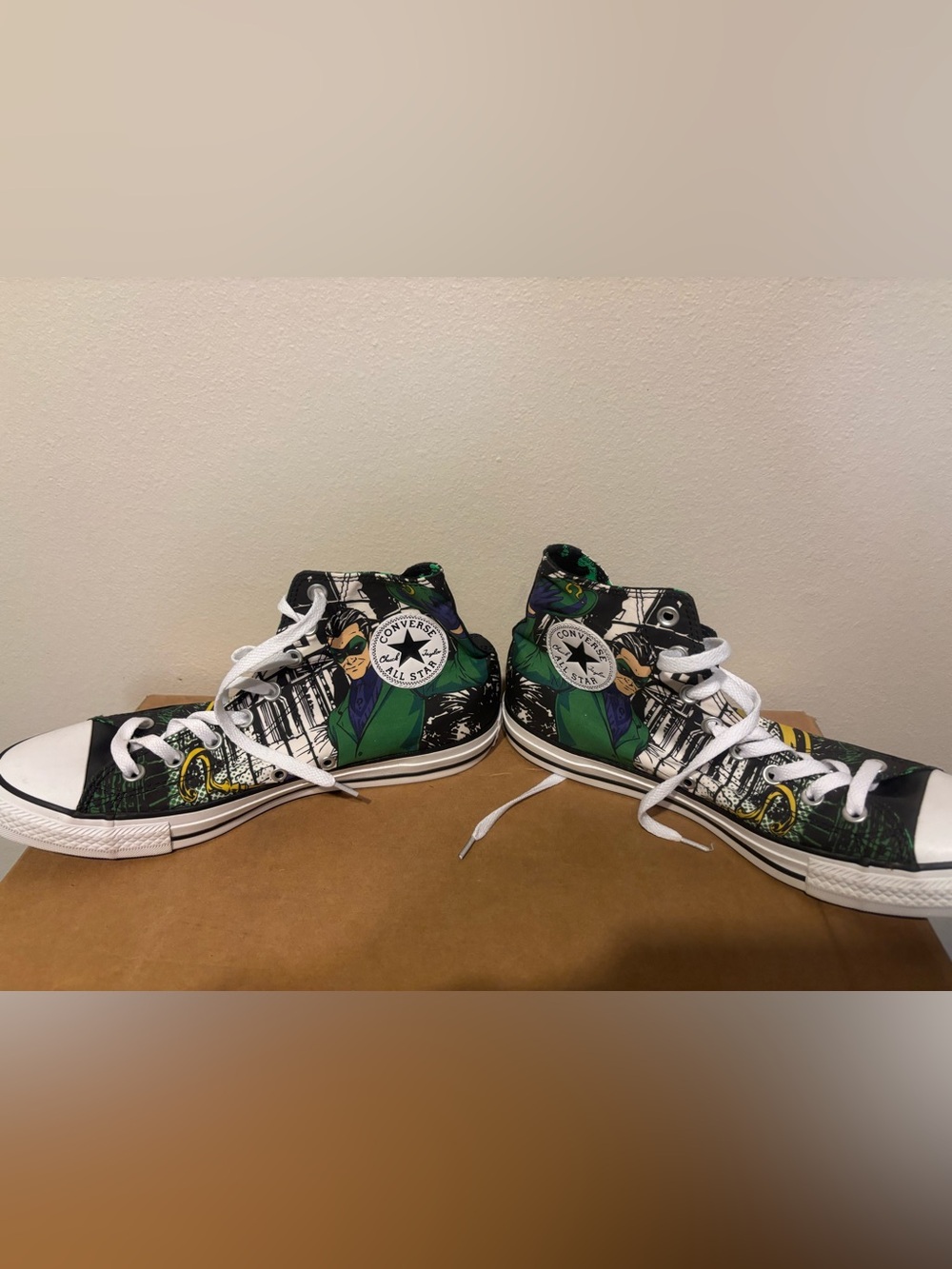 Converse Green & Black Comic High-Top Sneakers Converse Chuck Taylor DC Comics R